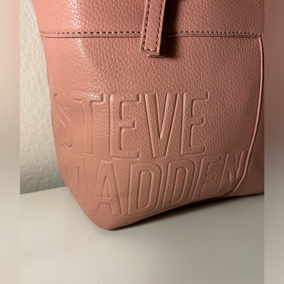 EUC/NWOT Steve Madden Small Handbag - Picture 5 of 14